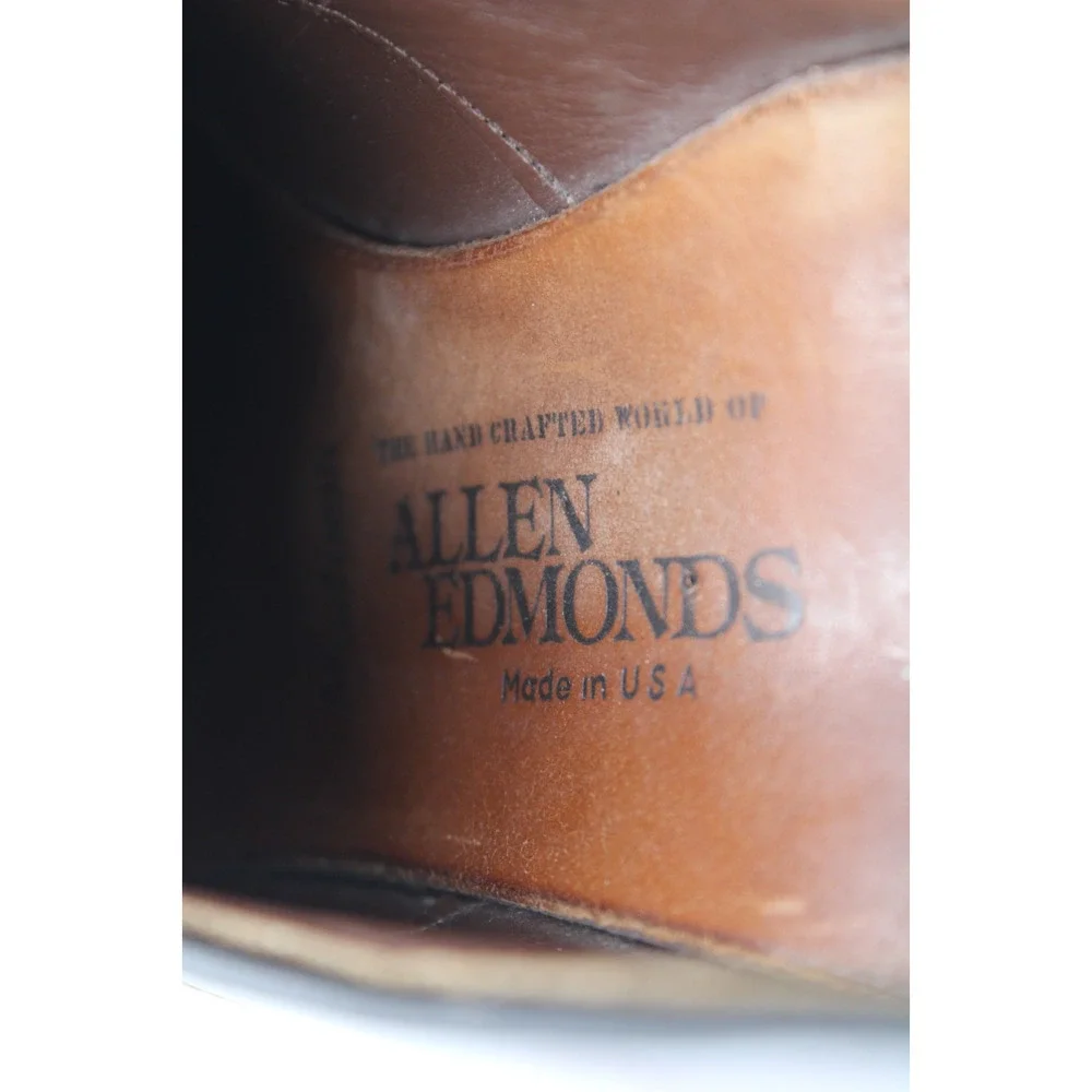 Size 8 - Vintage Allen Edmonds Madison Men's Leather Derby Dress Shoes